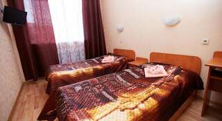Гостиница Руна Петрозаводск Стандартный двухместный номер с 2 отдельными кроватями-1